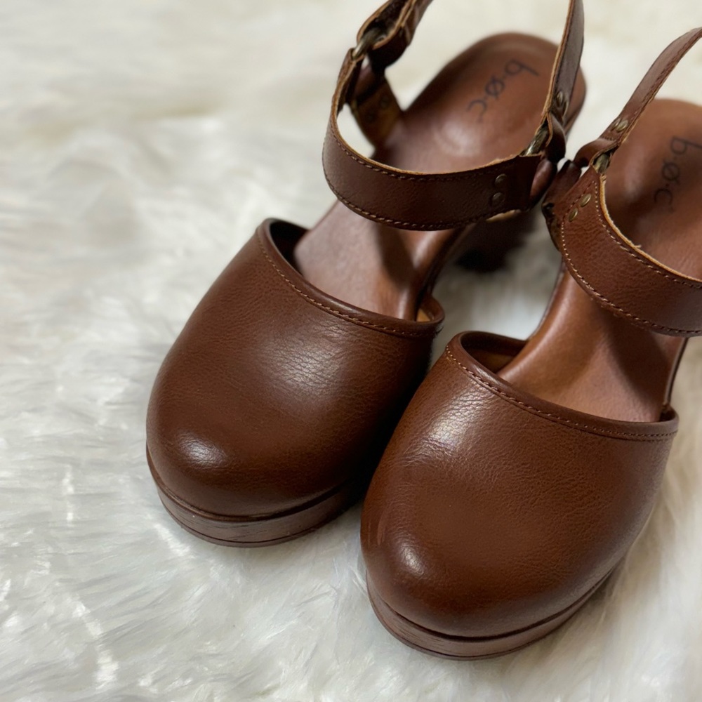 b.o.c. Maryjane Clogs - Natasha - NEVER WORN